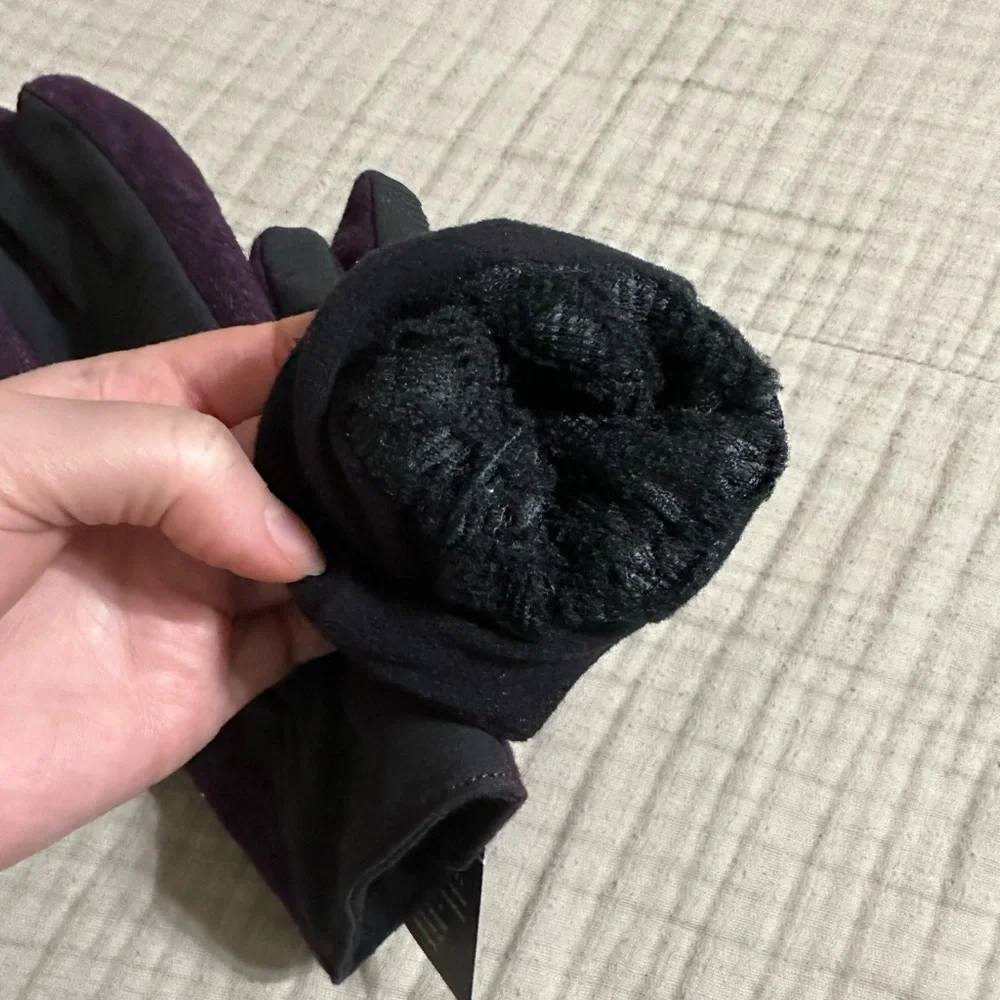 NWT Lululemon City Keeper Gloves Size L/XL